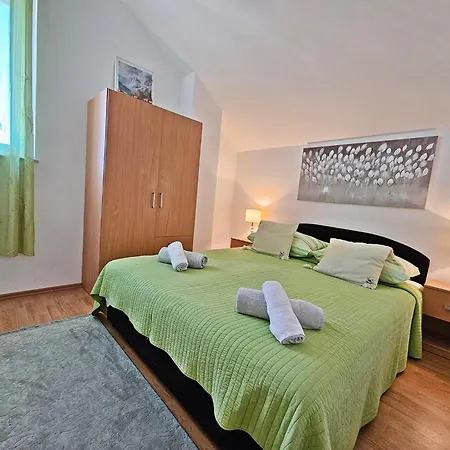 Apartmán Moni 2