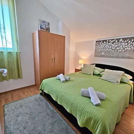 Apartman Moni 2