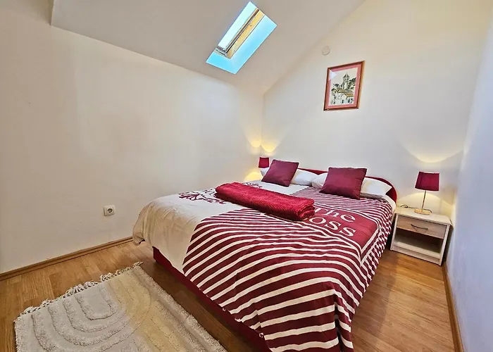 Moni 2 Apartman